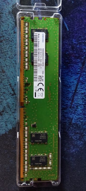 Лот: 20525592. Фото: 1. Оперативная память DDR4 Samsung... Оперативная память