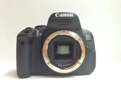 Лот: 4340001. Фото: 1. Canon 650d body - как новый. Цифровые зеркальные