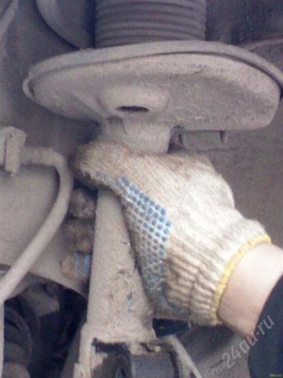 Лот: 1078577. Фото: 1. стойки TOYOTA COROLLA RUNX. Ходовая, подвеска, рулевое управление