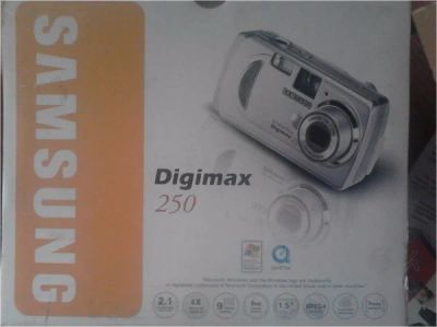 Лот: 6742667. Фото: 1. Цифровой фотоаппарат Samsung Digimax... Цифровые компактные