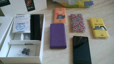 Лот: 4303324. Фото: 1. Смартфон Xperia ZR (С5503). Смартфоны
