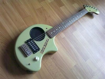 Лот: 2179169. Фото: 1. Travel Electric Guitar Fernandes... Гитары