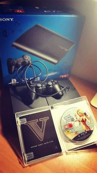 Лот: 5491891. Фото: 1. Sony PlayStation 3+джойстик+GTA5. Игровые приставки, консоли