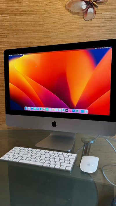 Лот: 22715563. Фото: 1. Apple iMac 21.5-inch 4K (Late... Моноблоки