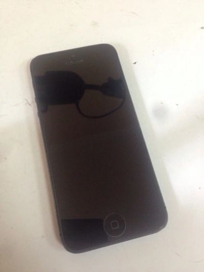 Лот: 5599482. Фото: 1. iphone 5 16gb. Смартфоны