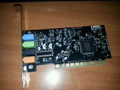 Лот: 8642315. Фото: 1. Creative Sound Blaster SB1070. Звуковые карты