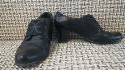 Лот: 16045971. Фото: 1. Туфли женские натуральная кожа... Туфли