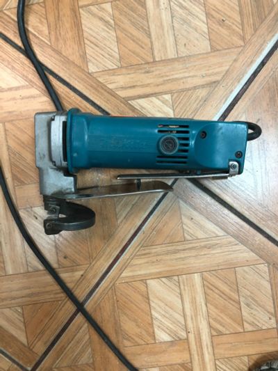 Лот: 15075421. Фото: 1. Ножницы по металлу шлицевые Makita... Плазменная резка металлов