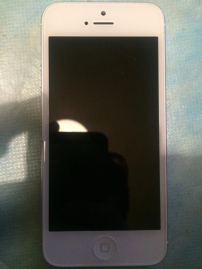 Лот: 6419309. Фото: 1. iphone 5 белый 64 гб ! ( 64gb... Смартфоны