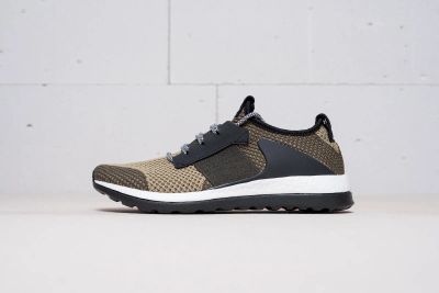 Лот: 11618395. Фото: 1. Кроссовки Adidas Consortium Day... Кеды, кроссовки, слипоны