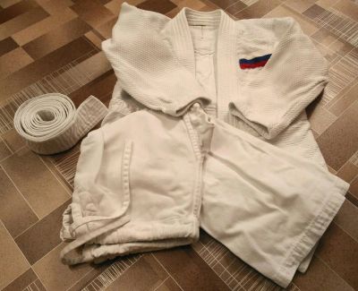 Лот: 8299937. Фото: 1. Кимоно дзюдо рост 120. Одежда для боевых искусств