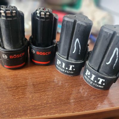 Лот: 25745703. Фото: 1. Аккумулятор Bosch от шуруповерта... Электроинструмент