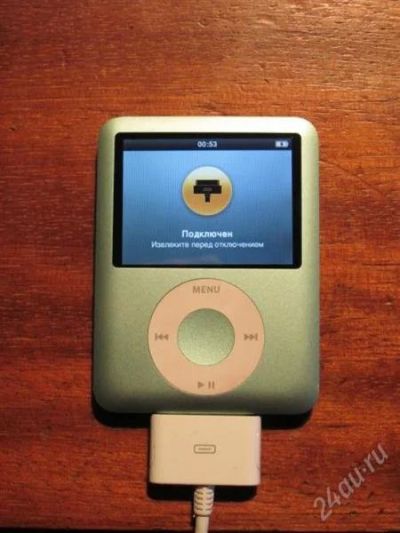 Лот: 2564886. Фото: 1. Ipod 8gb nano/ Green. Плееры