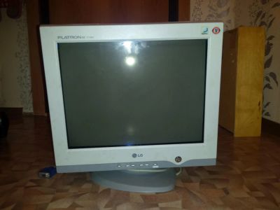 Лот: 7625648. Фото: 1. Монитор LG Flatron 17". ЭЛТ-мониторы