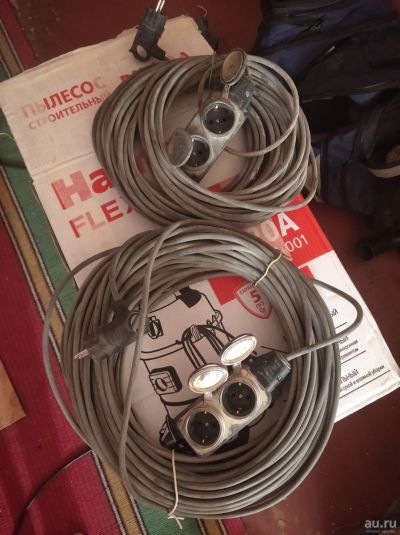 Лот: 15611648. Фото: 1. два удлинителя 40 метров и 20... Удлинители, тройники, сетевые фильтры