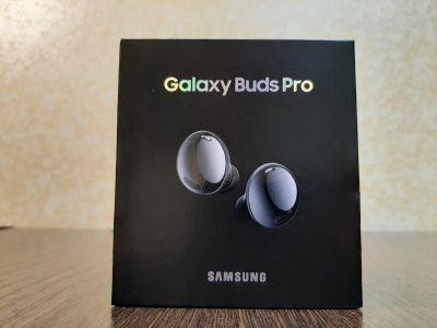 Лот: 17379808. Фото: 1. Беспроводные наушники Galaxy Buds... Наушники, гарнитуры