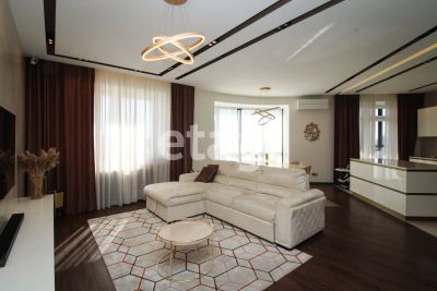Лот: 25298114. Фото: 1. 3-комн. квартира , Красноярск... Квартиры, студии