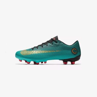 Лот: 12644899. Фото: 1. Футбольная обувь Бутсы NIke Mercurial... Кеды, кроссовки, слипоны