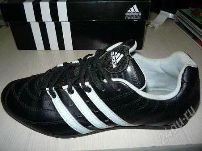 Лот: 1188865. Фото: 1. Кросовки Adidas. Кеды, кроссовки, слипоны