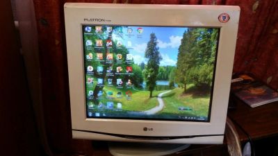 Лот: 11273189. Фото: 1. Монитор 17" LG "Flatron F700B". ЭЛТ-мониторы
