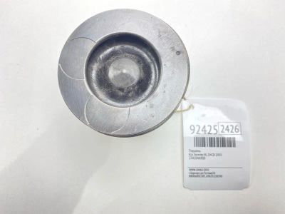Лот: 23606612. Фото: 1. Поршень Kia Sorento 2003 234104A900... Двигатель и элементы двигателя
