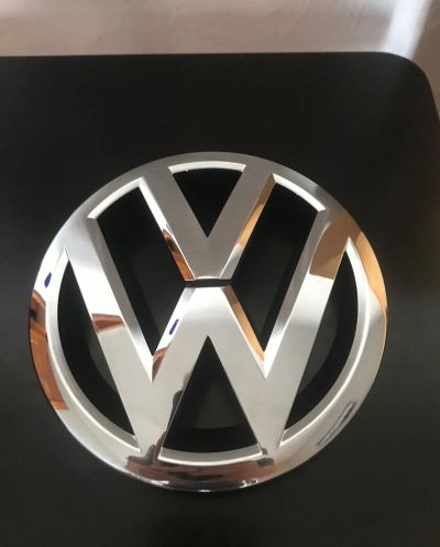 Лот: 14065619. Фото: 1. Эмблема Volkswagen Tiguan. Кузов