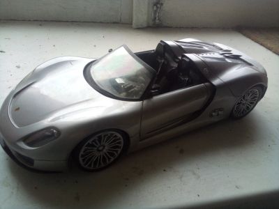Лот: 19552903. Фото: 1. Porsche 918 Spyder 1:14. Автомоделизм