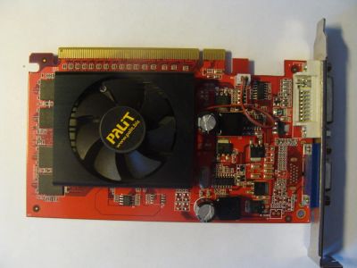 Лот: 7651813. Фото: 1. Видеокарта gf8400gs 256M DDR2... Видеокарты
