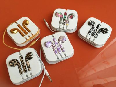 Лот: 6794872. Фото: 1. Наушники EarPods в ассортименте. Красноярск
