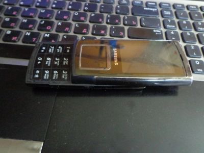 Лот: 4515501. Фото: 1. Samsung E950. Кнопочные мобильные телефоны