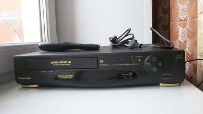 Лот: 7429479. Фото: 1. видеомагнитофон VHS б\у. Видеомагнитофоны