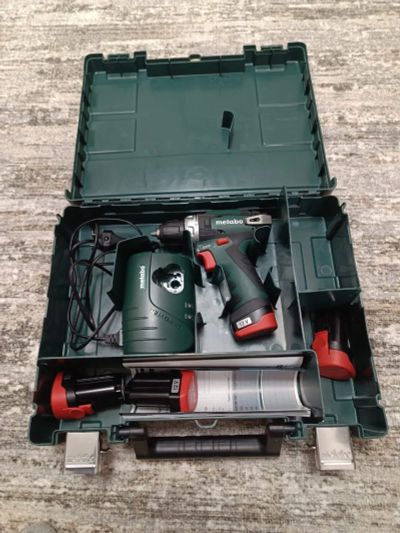 Лот: 21128982. Фото: 1. Шуруповерт power maxx BS12 Metabo. Электроинструмент