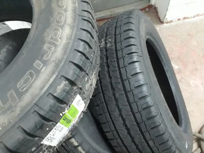 Лот: 22182039. Фото: 1. 215/65 R16C BFGoodrich Activan. Шины