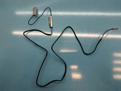 Лот: 20694061. Фото: 1. Б/У антенна Wi-Fi для ноутбука... Шлейфы, кабели, переходники