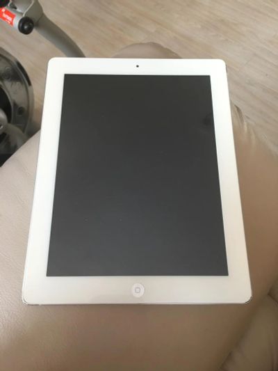 Лот: 9005397. Фото: 1. Ipad 2 64gb Wifi+3G + чехол. Планшеты