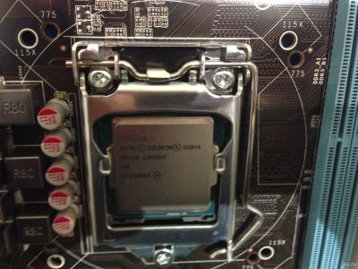Лот: 13065824. Фото: 1. Процессор Socket LGA1150 Intel... Процессоры