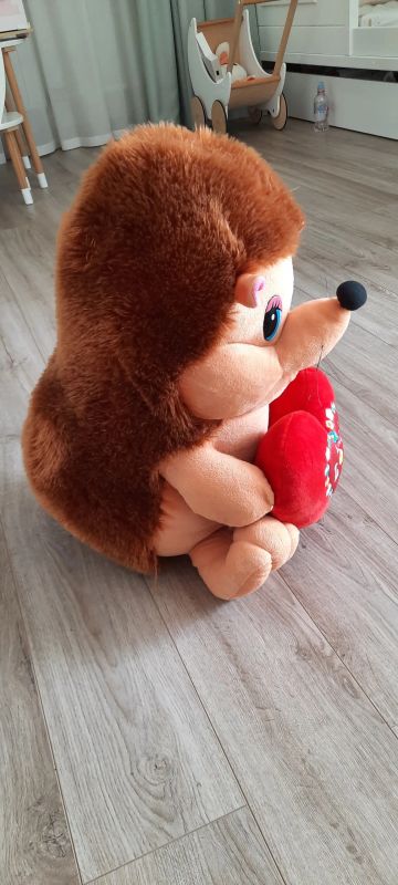 Лот: 25889651. Фото: 1. Мягкая игрушка Ежик. Мягкие