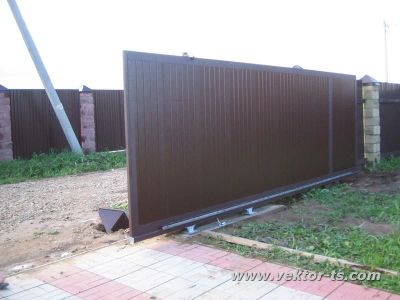 Лот: 7643302. Фото: 1. Сдвижные ворота ш. 5000 в. 2000... Ворота, заборы, шлагбаумы