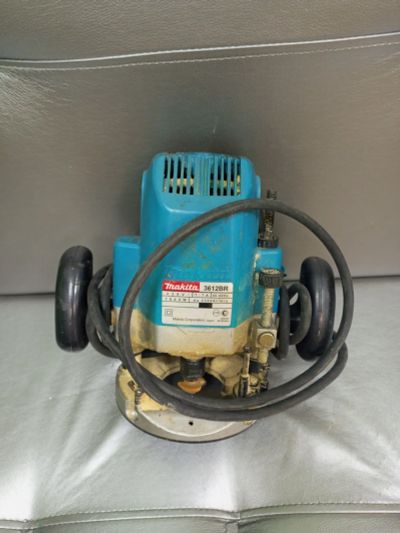 Лот: 19657337. Фото: 1. Фрезер Makita 3612BR 138539Г. Электроинструмент