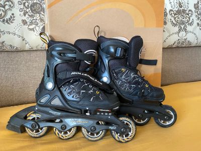 Лот: 16149823. Фото: 1. Роликовые коньки Rollerblade spitfire... Роликовые коньки, скейтборды, самокаты