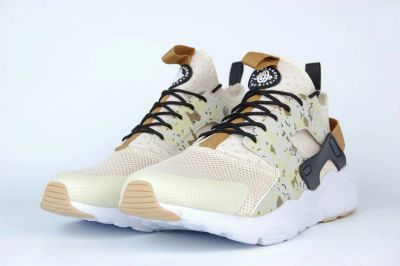 Лот: 16903023. Фото: 1. Кроссовки Nike Air Huarache Ultra... Кеды, кроссовки, слипоны
