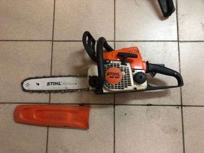 Лот: 12091357. Фото: 1. Stihl MS180 (1009-09). Бензо-, мотоинструмент