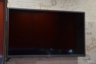 Лот: 10372467. Фото: 1. LG 32LB561U. Телевизоры