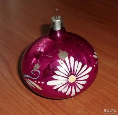 Лот: 14028213. Фото: 1. Елочное украшение шар с цветком... Гирлянды, шарики, новогодние аксессуары