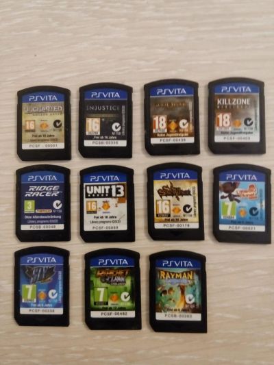 Лот: 8299255. Фото: 1. Коллекция игр на PS Vita (11шт... Игры для консолей