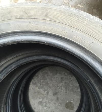 Лот: 11220960. Фото: 1. KUMHO Solus KH17. Шины