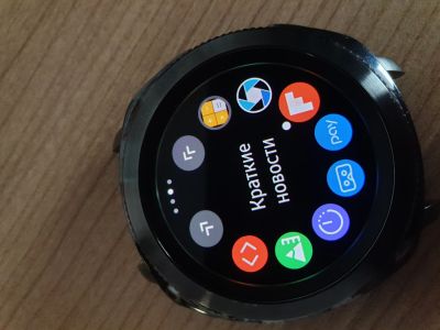 Лот: 14523443. Фото: 1. Samsung gear sport. Смарт-часы, фитнес-браслеты, аксессуары