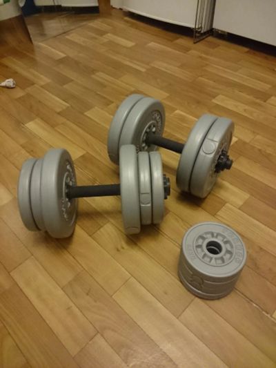 Лот: 9369575. Фото: 1. Гантели разборные в пластиковом... Гантели