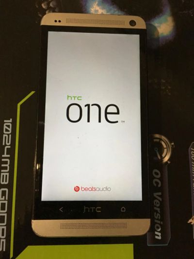 Лот: 9071727. Фото: 1. экран htc one dual sim. Дисплеи, дисплейные модули, тачскрины