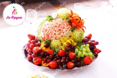 Лот: 15835093. Фото: 1. Композиция с резным арбузом №25. Другое (сувениры, подарки)